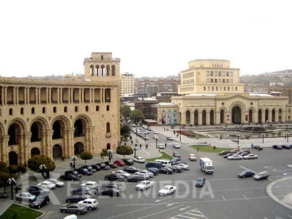 Qərb və Rusiya Ermənistanda 7 iyunda “yarışacaq”