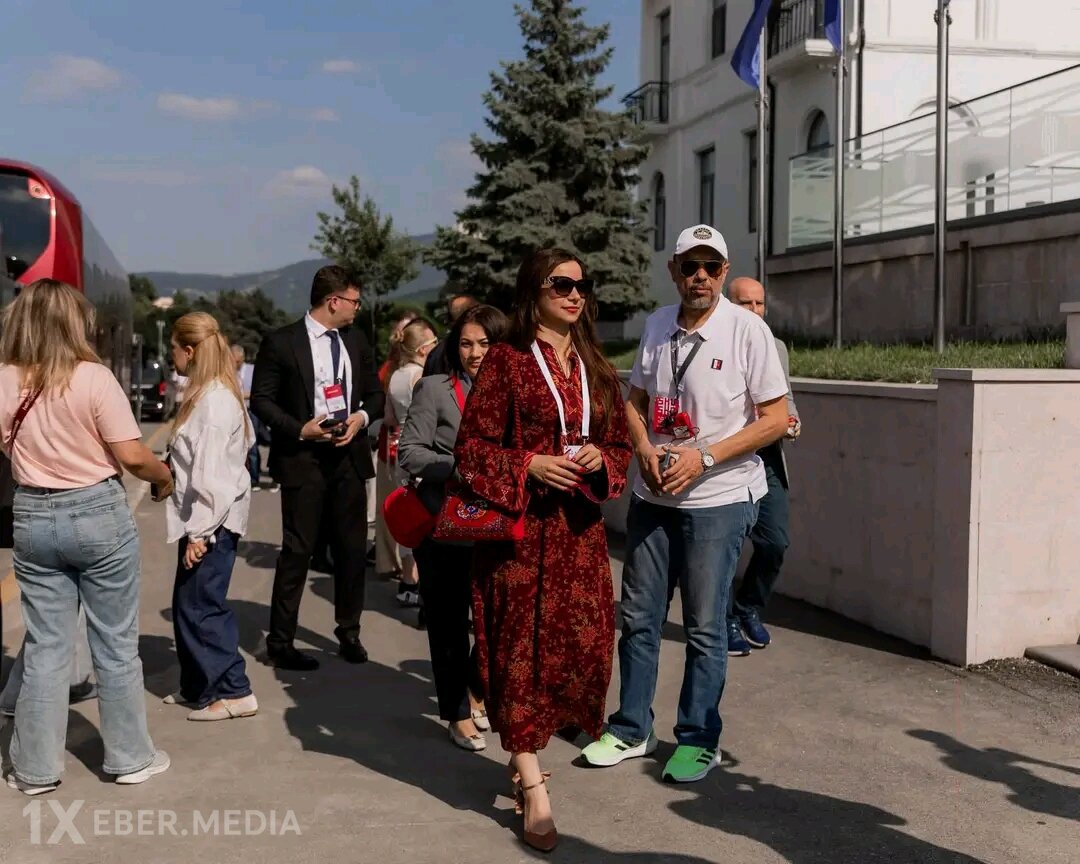 4-cü Şuşa Qlobal Media Forumunun iştirakçıları Xocalı və Xankəndi şəhərlərinə səfər ediblər