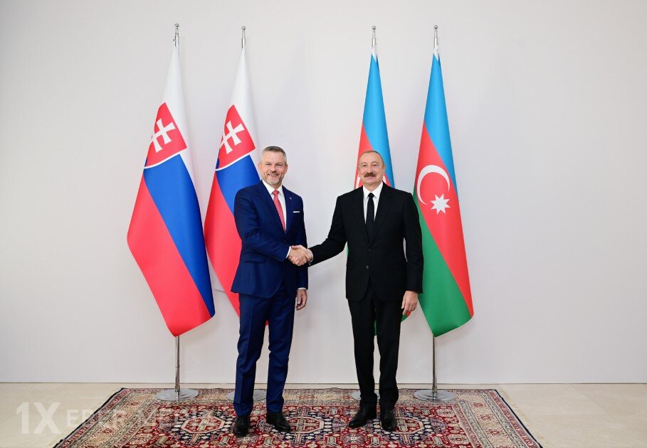İlham Əliyev Slovakiya Prezidentini Şuşada qarşıladı - FOTOLAR