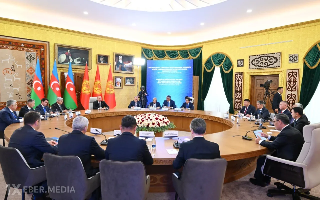 Azərbaycan və Qırğızıstan Dövlətlərarası Şuranın 3-cü iclası keçirildi - FOTOLAR (YENİLƏNİB)
