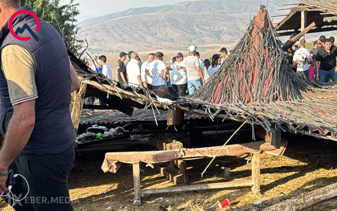 Göygöldə Yaylaq Festivalında çardaq uçdu - Xəsarət alanlar var-Yenilənib