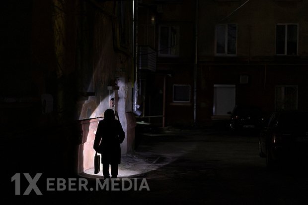 Ukraynanın bir neçə bölgəsi işıqsız qalıb