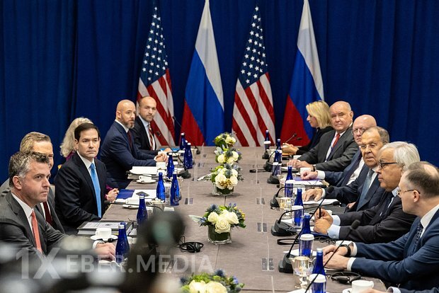 Lavrov və Rubio danışıqlara başlayıb