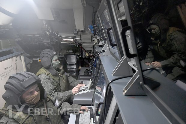 Ukrayna ordusu Rusiya istiqamətinə idarəolunan bombalar və yüzlərlə PUA buraxdı