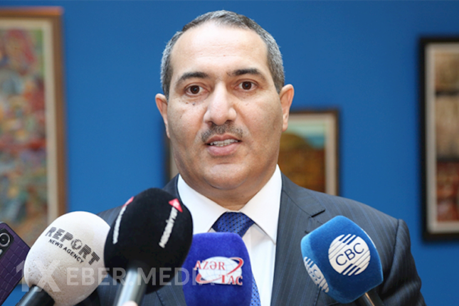 Mədəniyyət Nazirliyinin vəzifəli əməkdaşı Bakıda özünə obyekt tikdirib