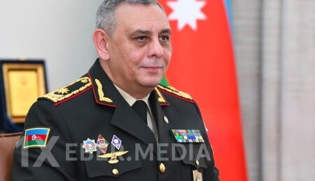 General rəisi vəzifəsindən azad etdi