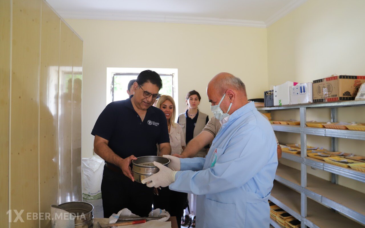 Azərbaycanda torpaq laboratoriyaları beynəlxalq standartlara uyğunlaşdırılır
