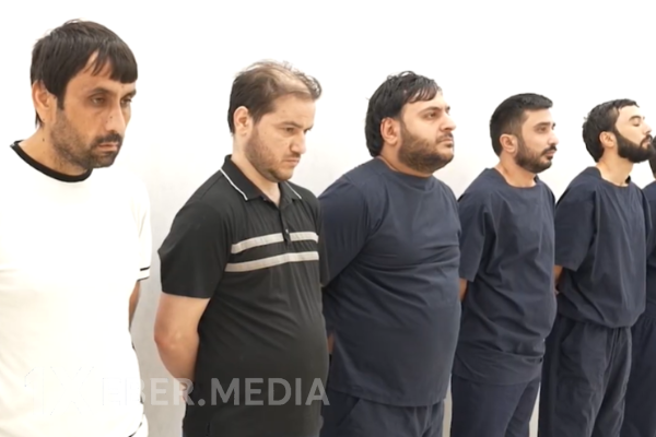 Dövlət qulluqçularının adından dələduzluq edildi - Saxlanıldılar (VİDEO)