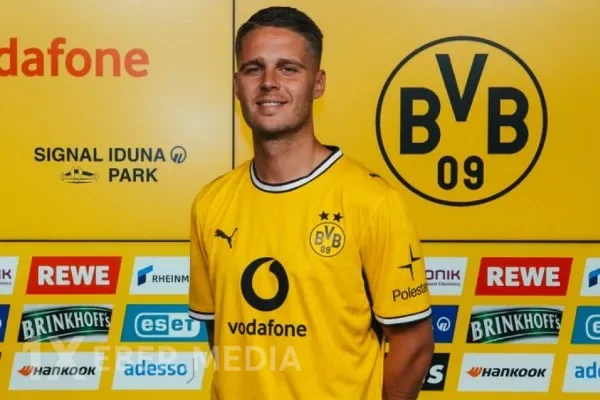 "Borussiya Dortmund" yeni futbolçu transfer etdi
