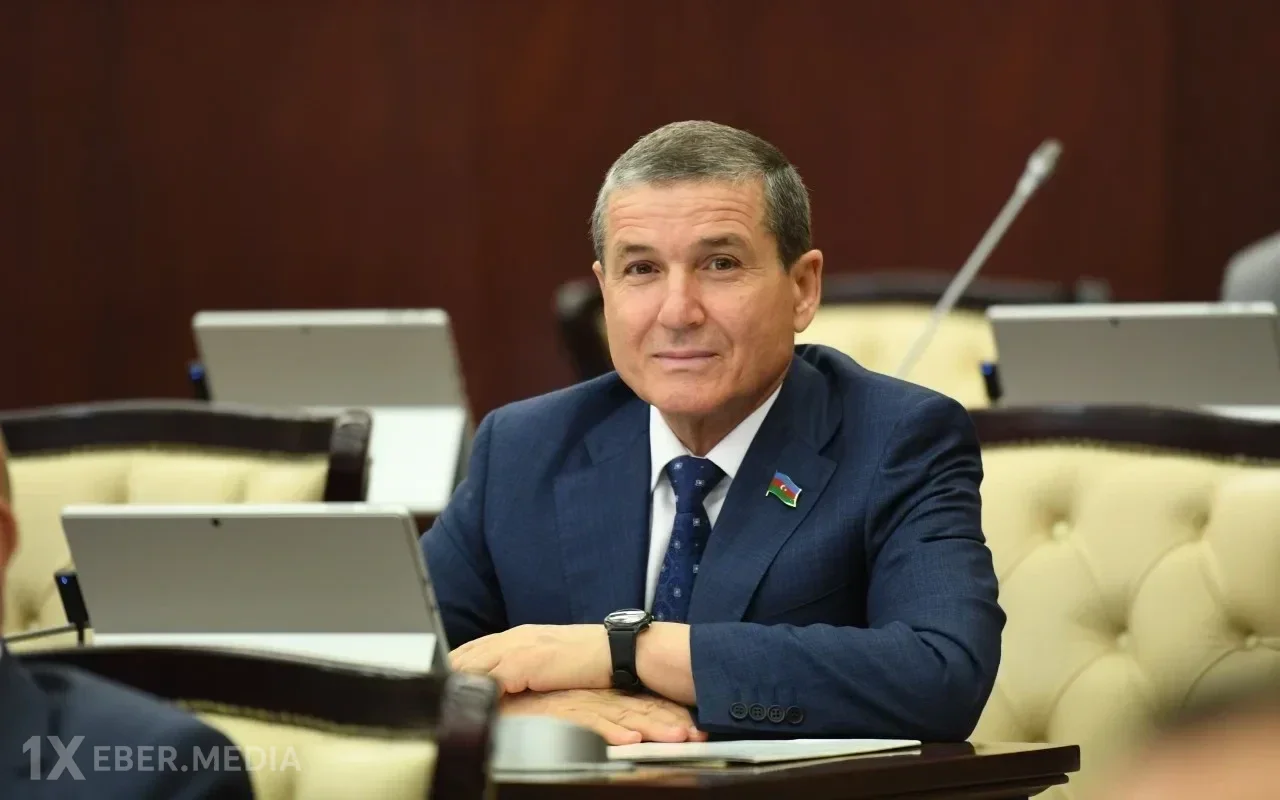 "Bakı–Daşkənd geosiyasi xətti: Avrasiyada yeni əməkdaşlıq platforması" - Bədəl Bədəlov