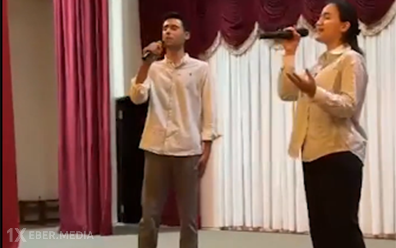 Mahnılarımız özbək gənclərin ifasında - Video
