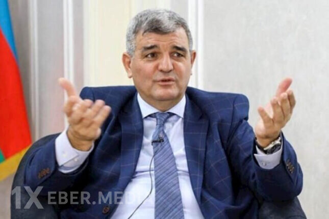 Fazil Mustafa: “Bir fağır deputat tapıblar, döşəyirlər sağdan-soldan”