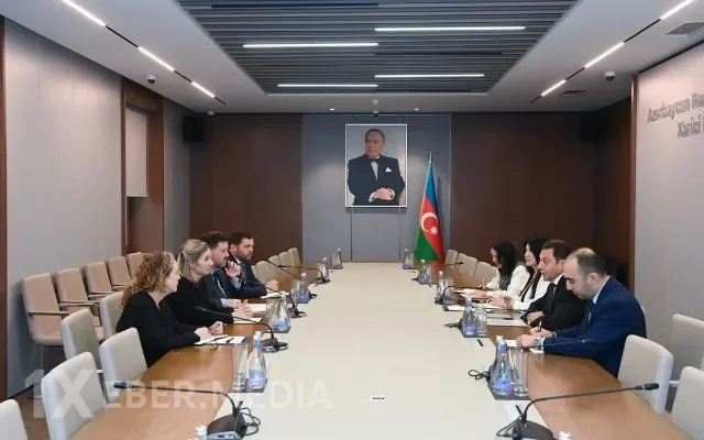 Elnur Məmmədov ABŞ-nin Ermənistandakı müvəqqəti işlər vəkili ilə görüşdü