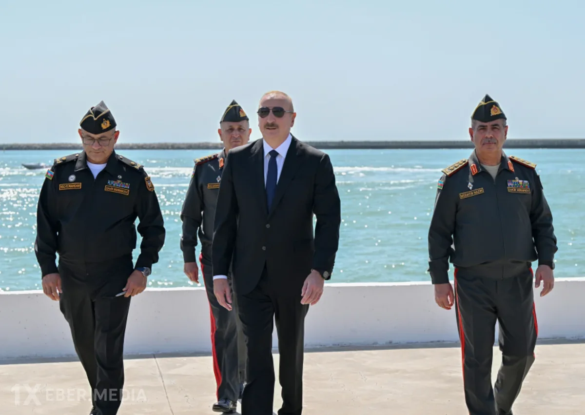 Prezident İlham Əliyev Hərbi Dəniz Qüvvələrində olub