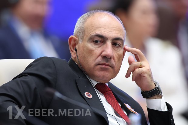 Paşinyan ŞƏT sammitində rus dilindən imtina etdi
