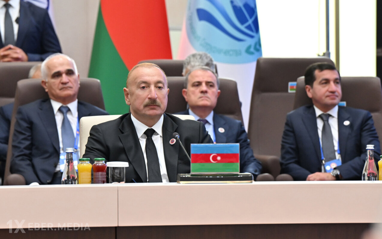 Prezident “ŞƏT plyus” formatında görüşdə çıxış etdi