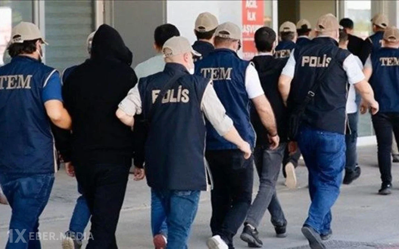 İstanbulda 19 FETÖ üzvü saxlanıldı