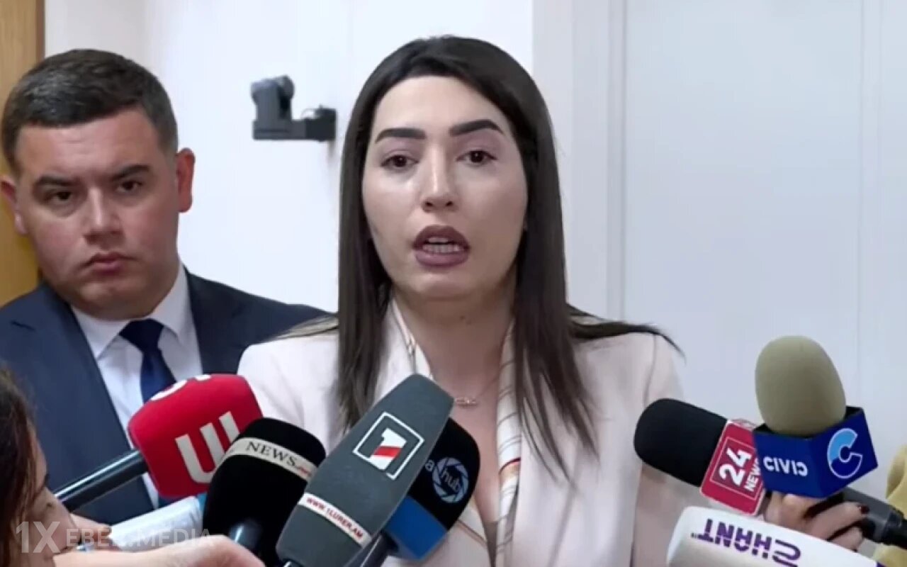 Ermənistan DİN rəhbəri Nəsimi Musayevdən danışdı