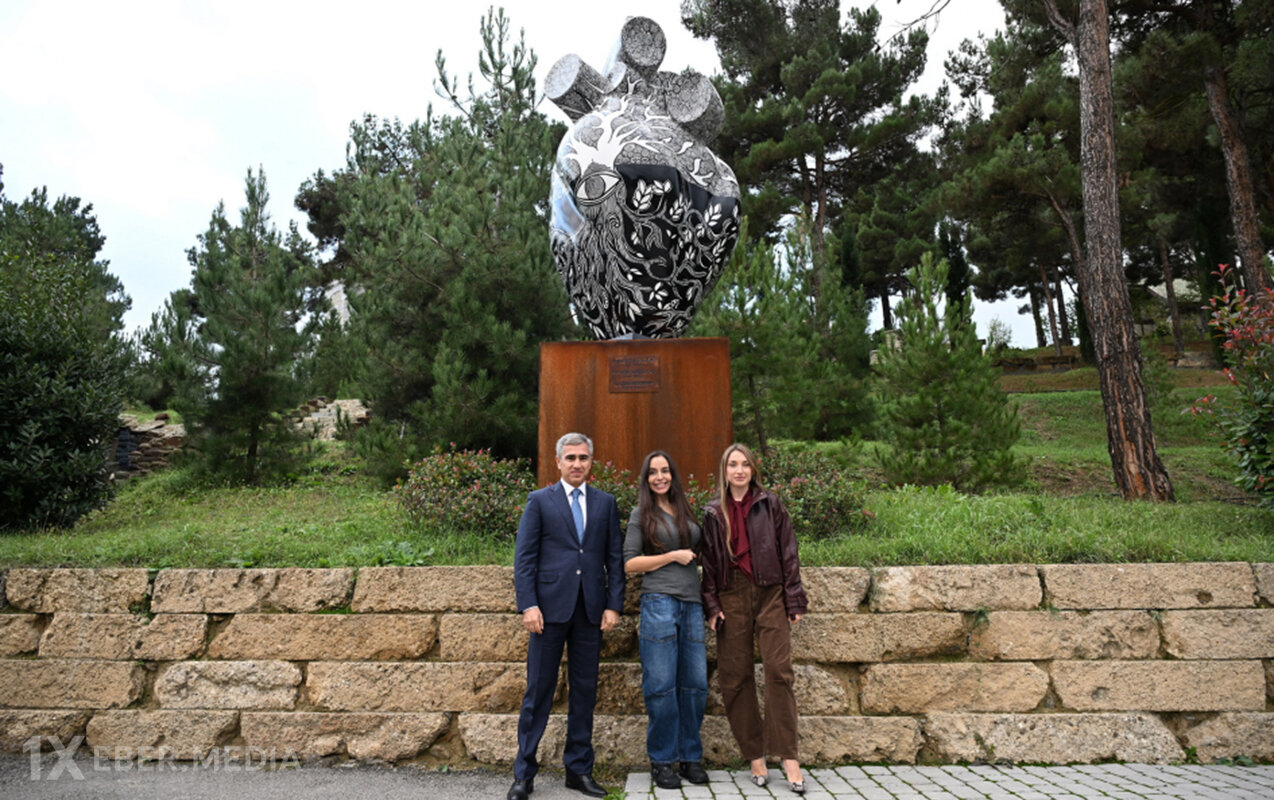 Leyla və Alyona Əliyevalar “Capybara Azerbaijan” fermasında - Fotolar