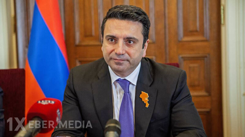 Simonyan: İlham Əliyev sülh prosesində mühüm rol oynayır