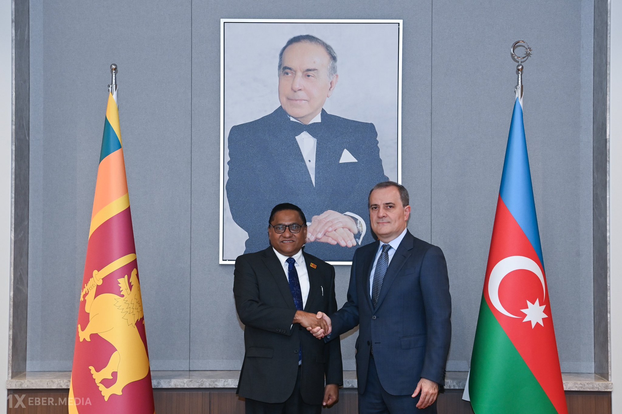 Azərbaycan və Şri-Lanka XİN başçıları ikitərəfli münasibətləri müzakirə etdilər