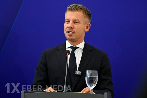 Macarıstan Ukraynanın Aİ danışıqlarına mane olmayacaq